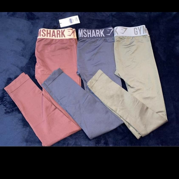 gymshark fit leggings in dark blue - Picture 2 of 3